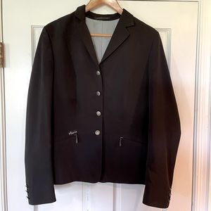Pikeur Skarlett Show Coat